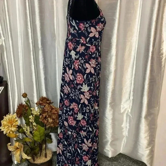 Old Navy XXL(16) Navy Floral Spaghetti Straps Crinkle Maxi Dress - Picture 6 of 9